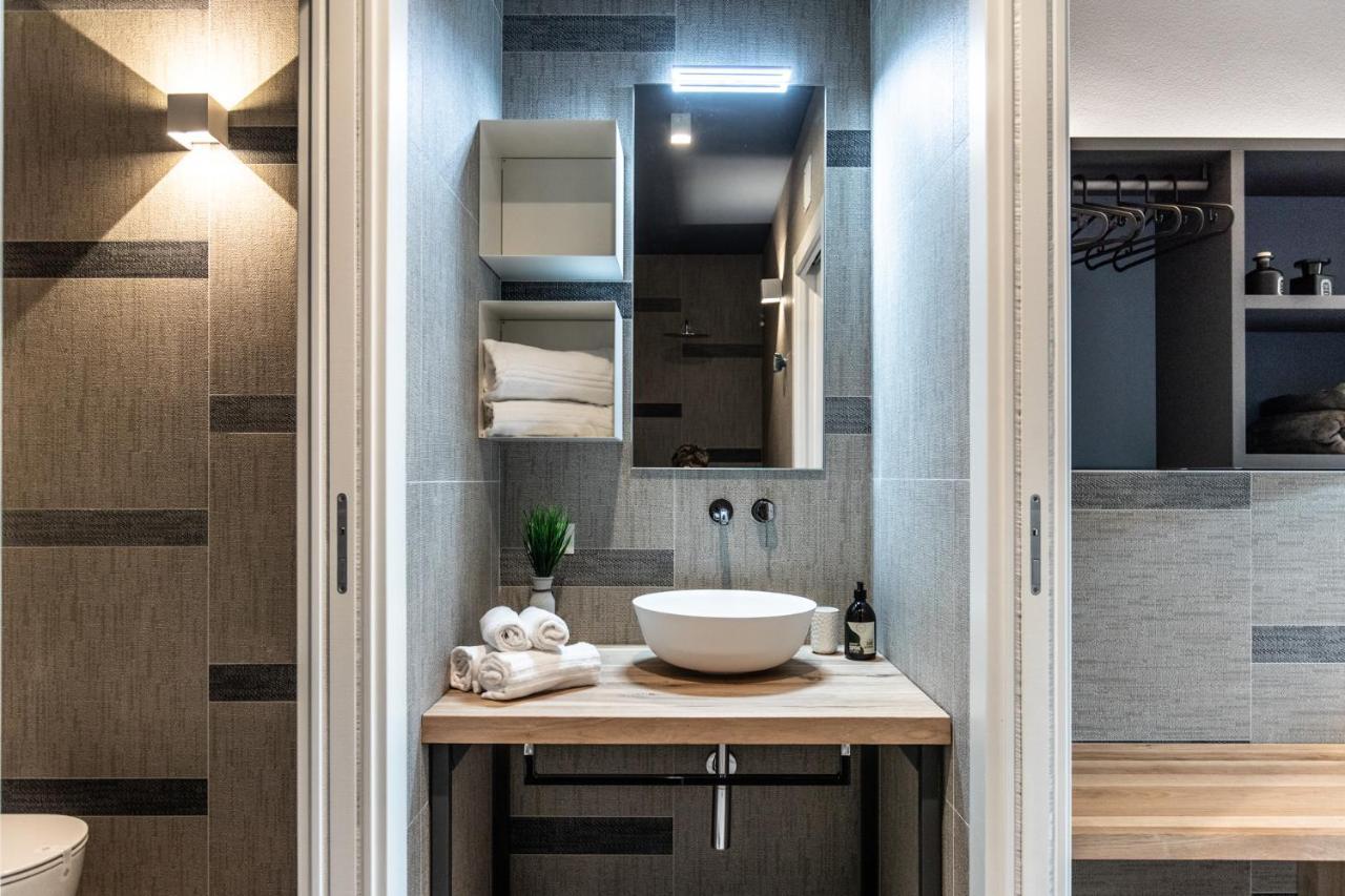 Sei Garda Apartments เปสเคียรา เดล การ์ดา ภายนอก รูปภาพ