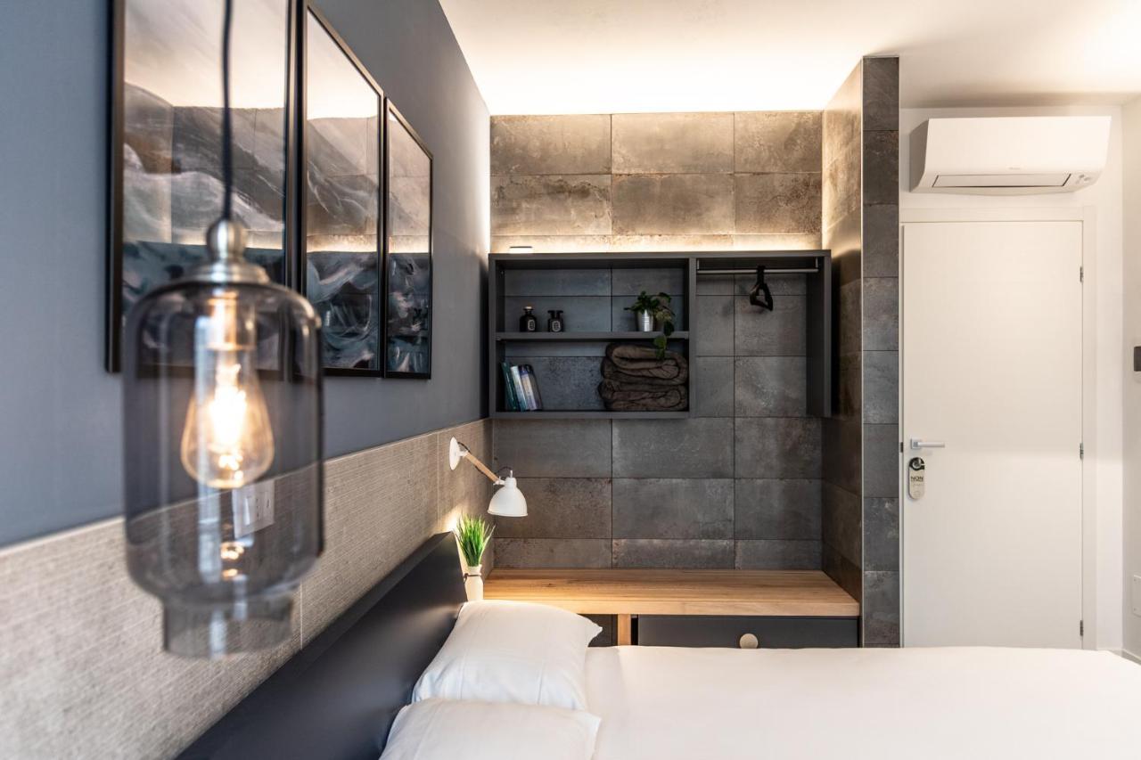 Sei Garda Apartments เปสเคียรา เดล การ์ดา ภายนอก รูปภาพ
